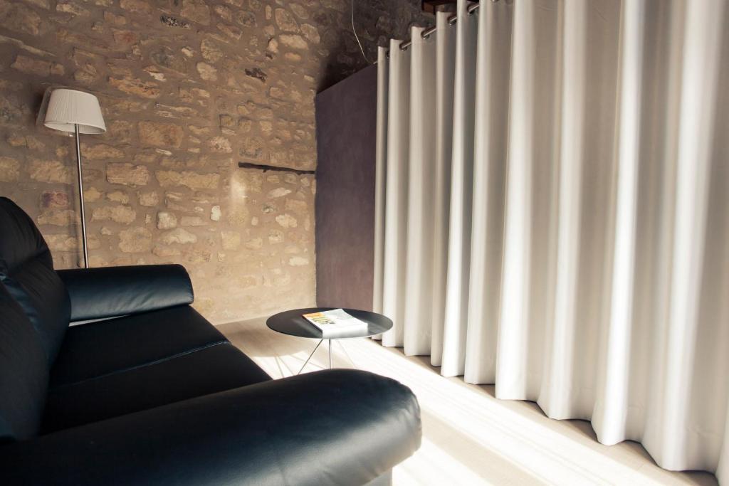Hotel Restaurante Masia La Torre Mora de Rubielos Room photo